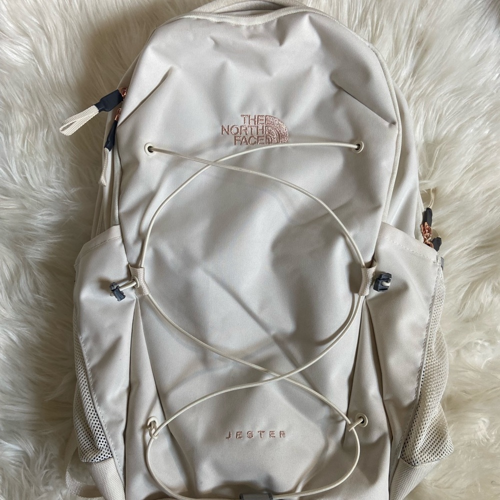 The NorthFace Jester Backpack 💕
